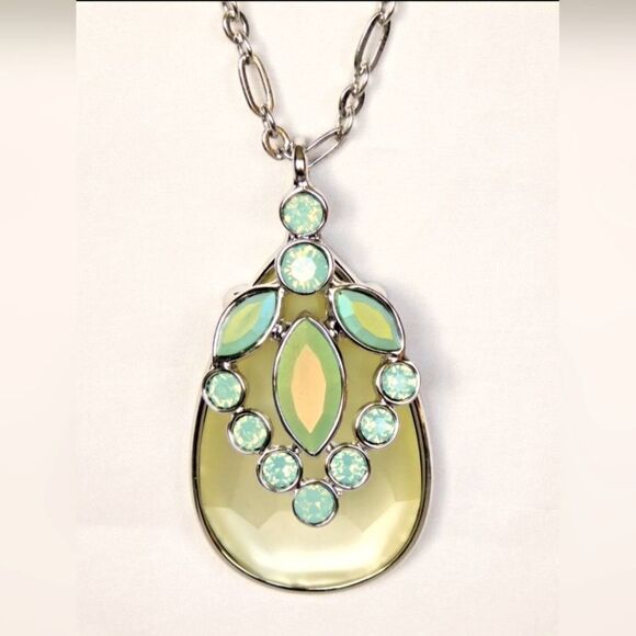 Beautiful Lia Sophia "CRYSTAL COVE"  Pendant Necklace,  30-33", NWOT - Picture 1 of 12